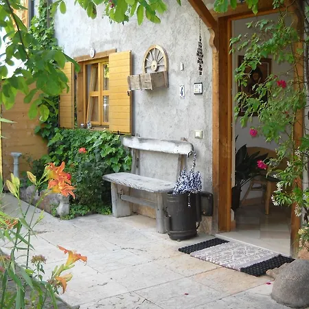 住宿加早餐酒店 阿特米亚住宿加早餐旅馆 *