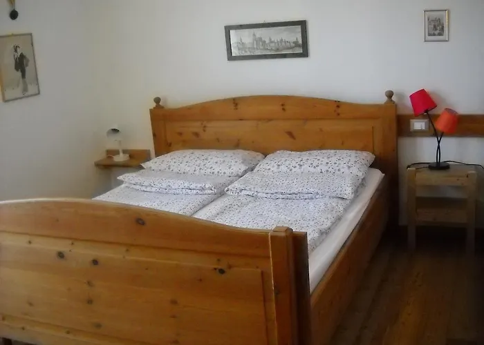 Artemia Bed & Breakfast 5*